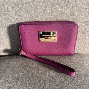 Fuchsia Michael Kors Zip-Top Wristlet